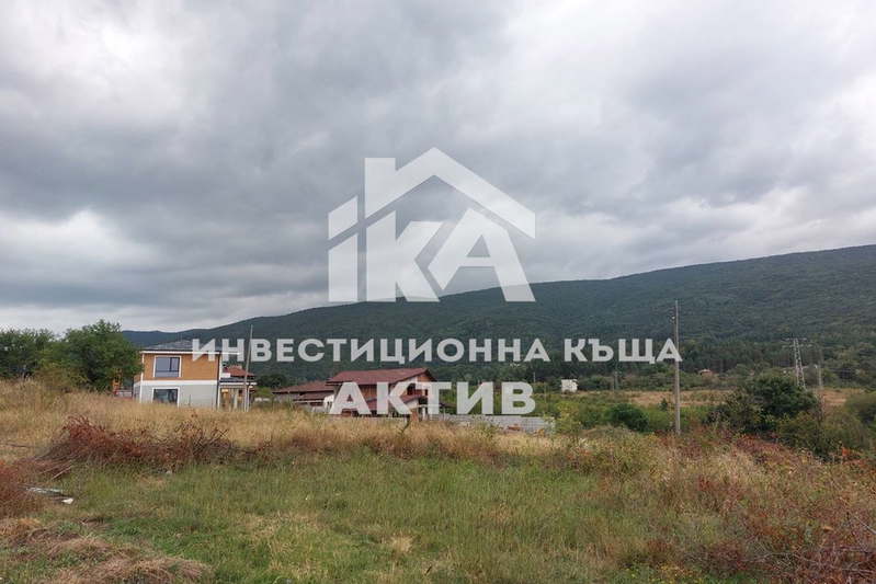 Парцел в Пловдив, с. Гълъбово