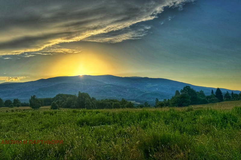 Парцел в с. Железница