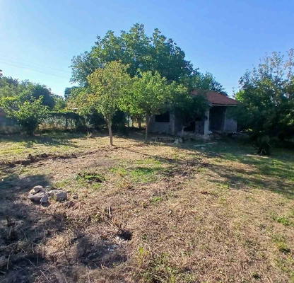 Photo 4 — Plot in Oblast Shumen, Kaspichan