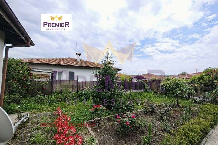 Plot in Marinka