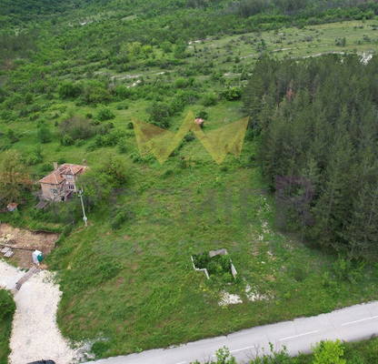Снимка 2 — Парцел във Варна, с. Невша
