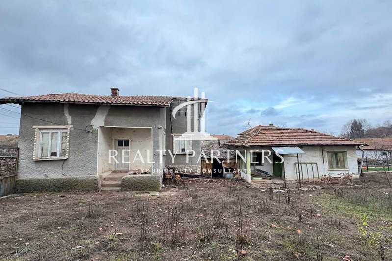 Plot in Oblast Pernik, Noevci