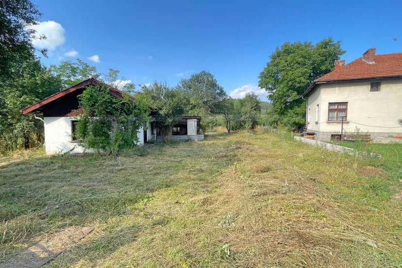 Plot in област София, Prodanovci