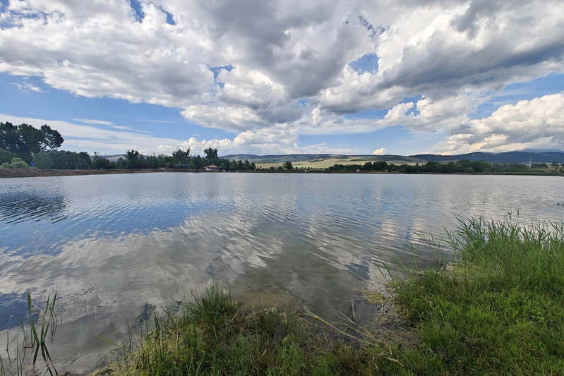 Plot in Oblast Pernik, Stefanovo