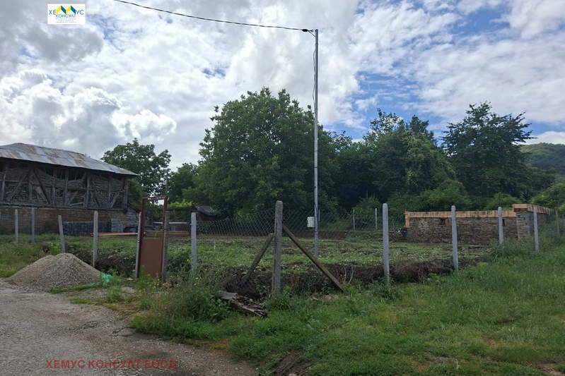 Plot in Oblast Lovech, Vrabevo