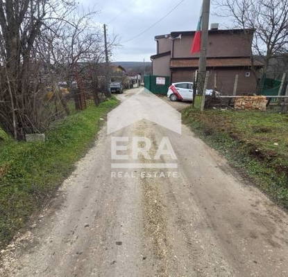 Photo 2 — Plot in Zvezdica