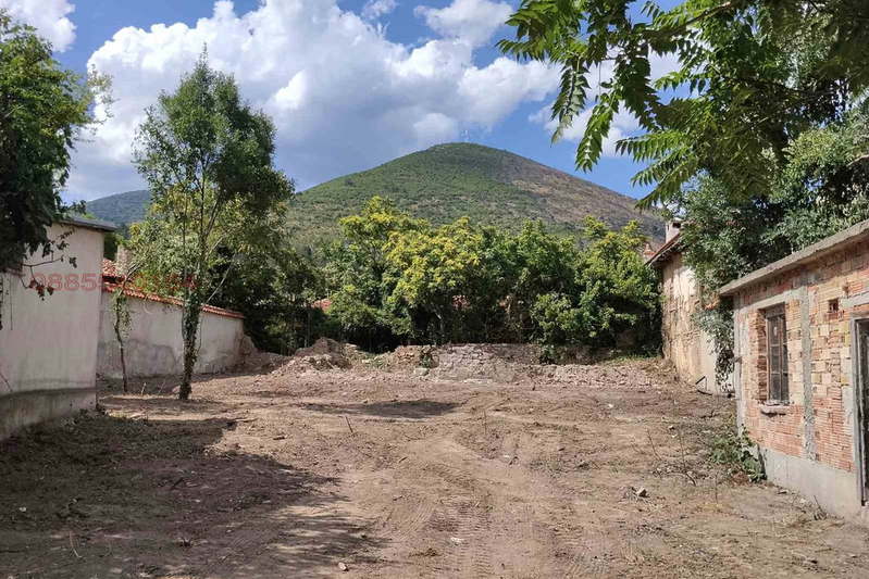 Plot in Sliven, Komluka