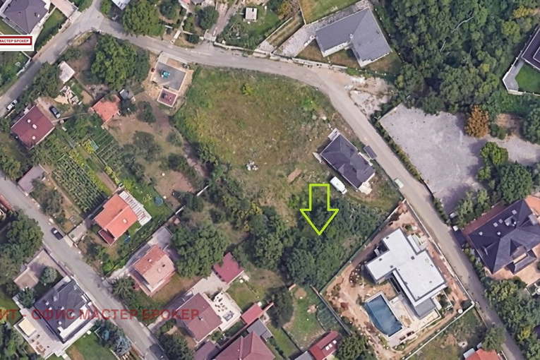 Plot in Sofiya, Dragalevci
