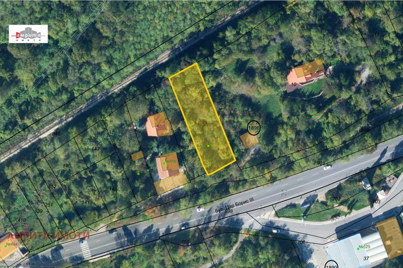 Plot in Sofiya, Knyajevo