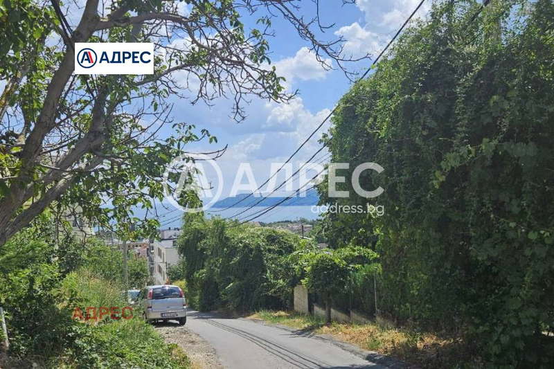 Парцел във Варна, Бриз