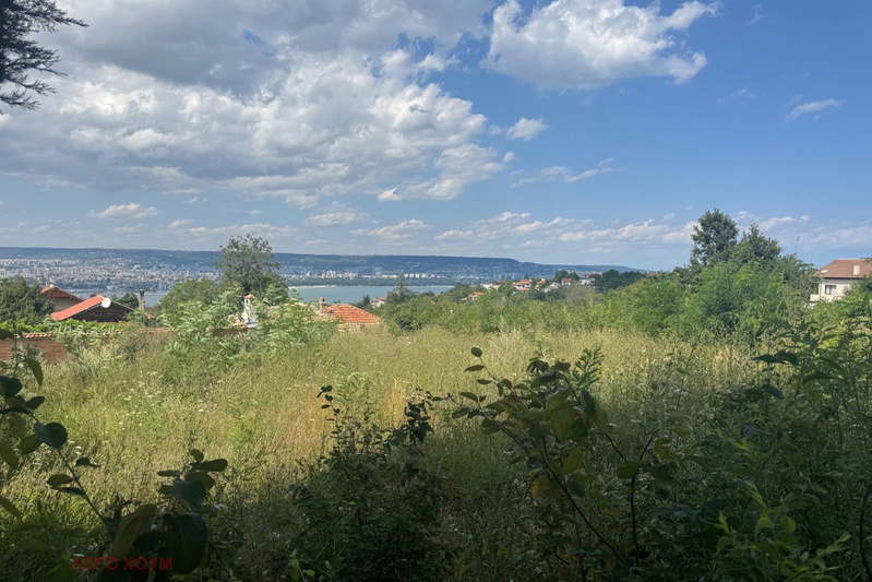Парцел във Варна, м-т Зеленика