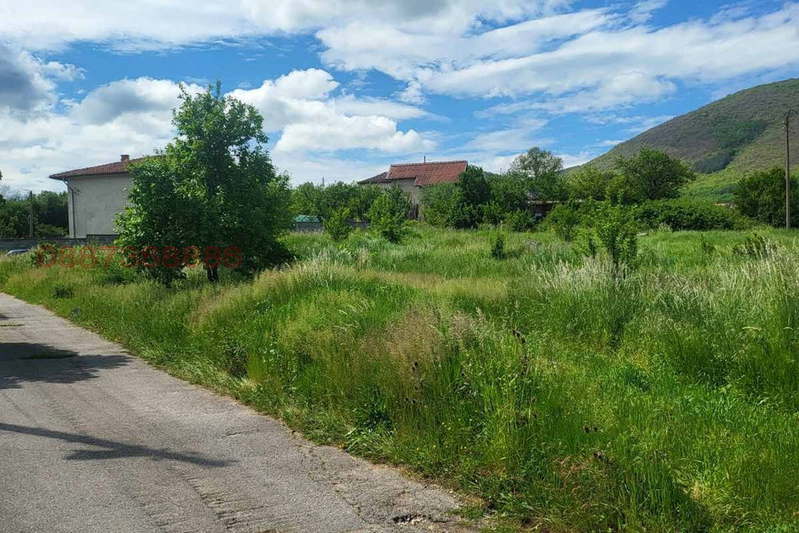 Plot in Oblast Pernik, Zemen