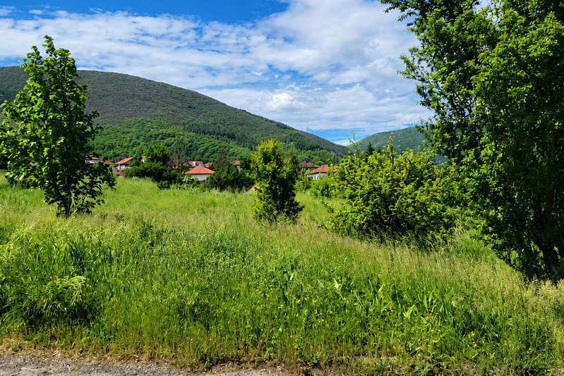 Plot in Oblast Pernik, Zemen