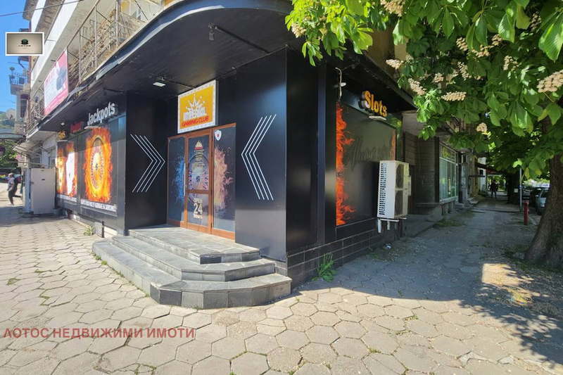 Бизнес имот във Велико Търново, Горна Оряховица