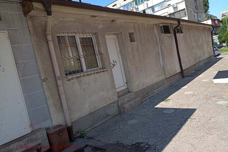 Business Property in Sofiya, Lyulin 1