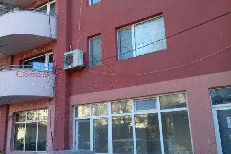 Бизнес имот във Варна, Бриз