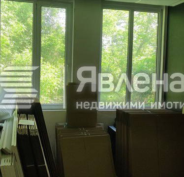Снимка 5 — Промишлена сграда в София, Ботевград