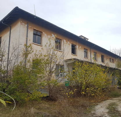 Photo 2 — Industrial Building in Oblast Pleven, Gulyanci