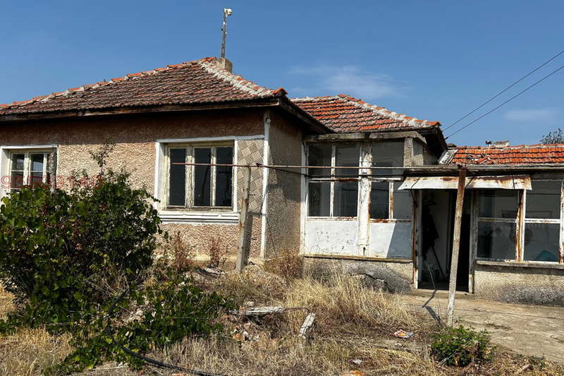 Industrial Building in Oblast Sliven, с. Научене