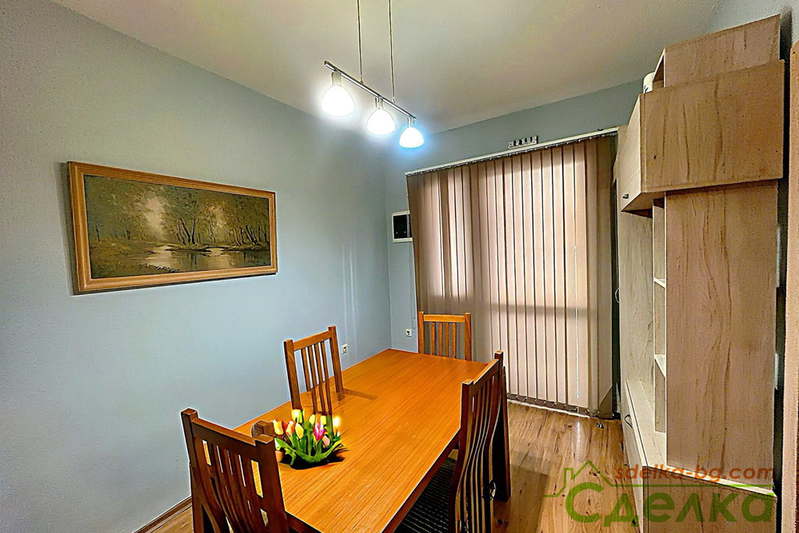 Floor of House in Gabrovo, Centyr