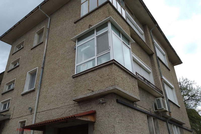 Етаж от къща в Габрово, Промишлена зона