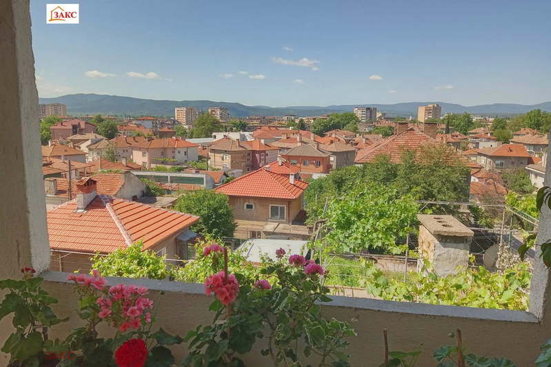Етаж от къща в Стара Загора, Казанлък