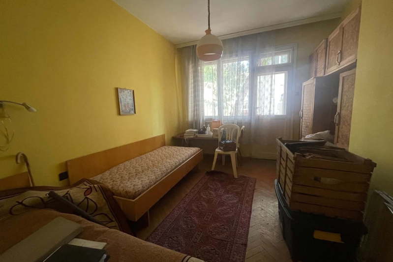 Floor of House in Plovdiv, Centyr