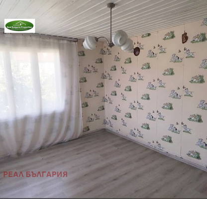 Снимка 3 — Етаж от къща в Русе, Средна кула