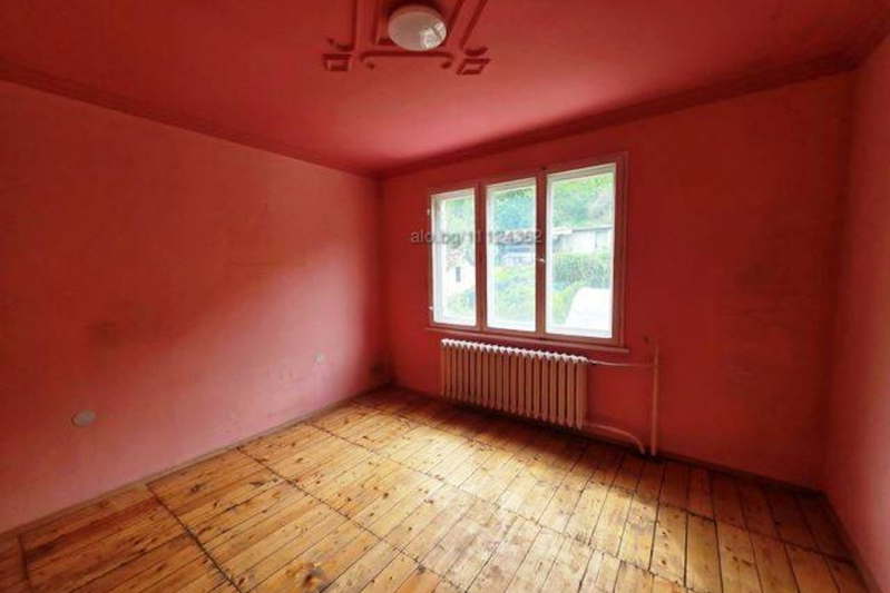 Floor of House in Vladaya