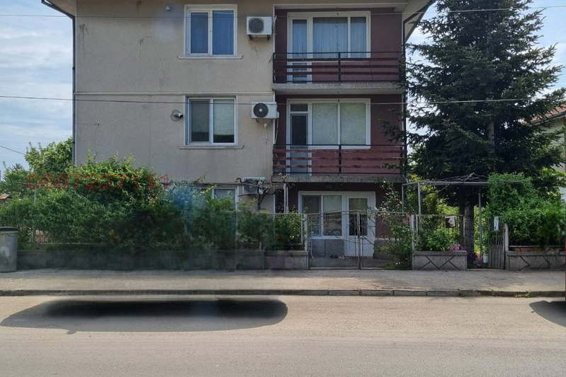 Етаж от къща в Добрич, Шабла