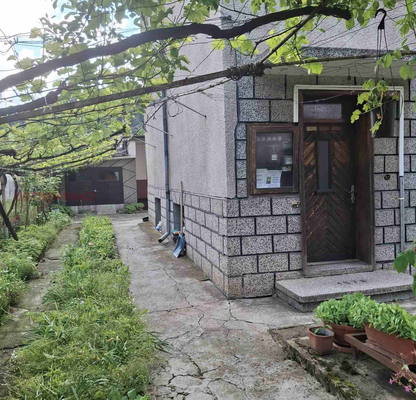 Снимка 5 — Етаж от къща в Ловеч, Троян