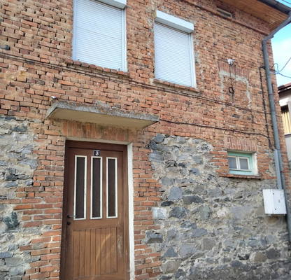 Photo 2 — House in Oblast Pazardjik, Batak