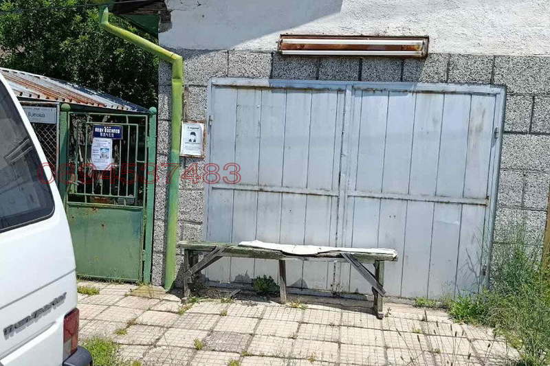 House in Oblast Pernik, Batanovci