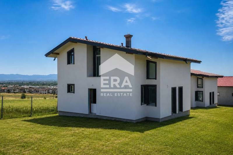 House in област София, Bojurishte