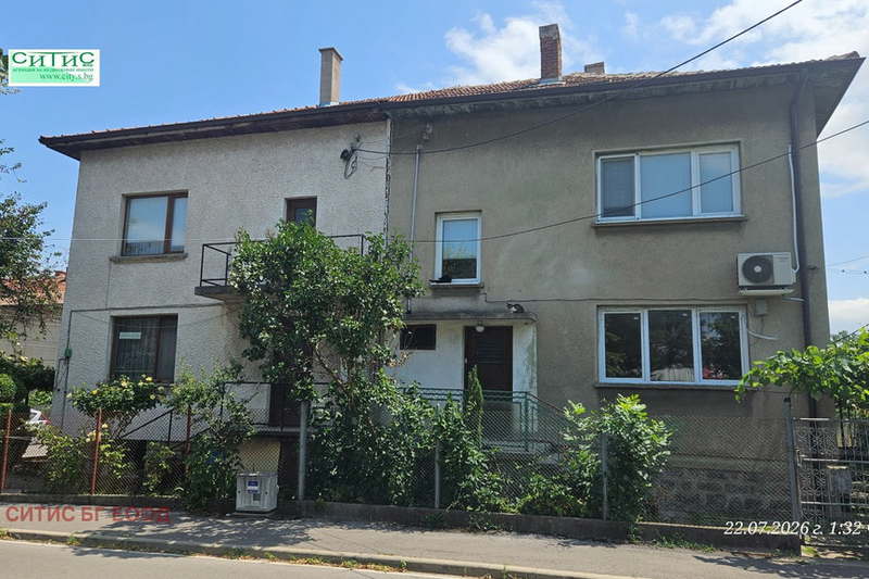 House in област София, Bojurishte