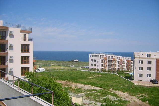 Къща в Бургас, Черноморец