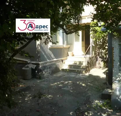 Photo 3 — House in Dobrich, Centyr