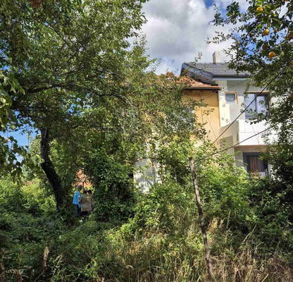 Photo 2 — House in област София, Godech