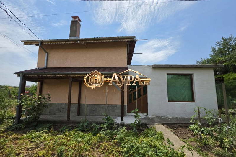 Къща в Хасково, Куба
