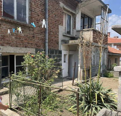 Photo 3 — House in Oblast Burgas, Karnobat