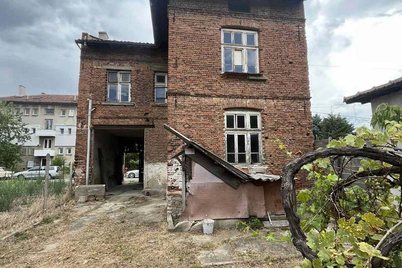 House in Oblast Stara Zagora, Kazanlyk