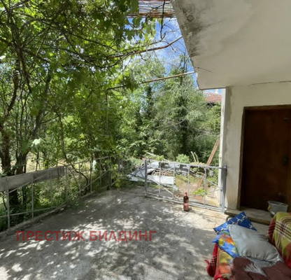 Photo 4 — House in област София, Kostinbrod