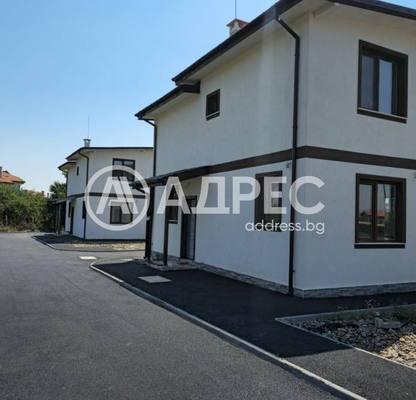 Photo 3 — House in област София, Kostinbrod