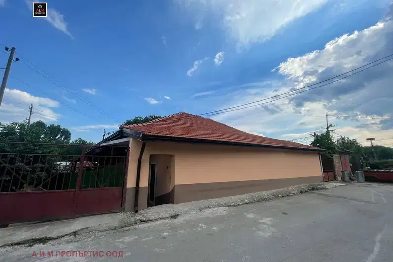 House in Kyustendil, Promishlena Zona - Sever