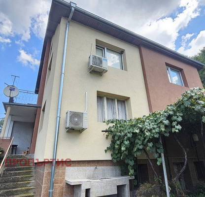 Photo 4 — House in област София, Momin Prohod