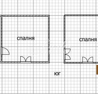 Снимка 4 — Двуетажна тухлена къща с двор в Нови пазар