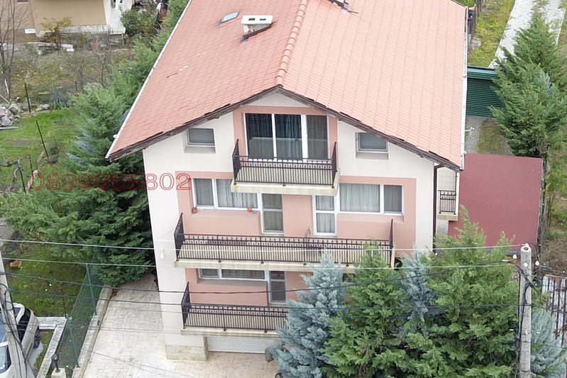 House in Pernik, Draganovec
