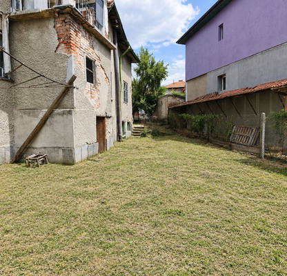Photo 4 — House in Pernik, Prigarov Raion
