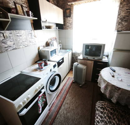 Photo 3 — House in Pernik, Ralica