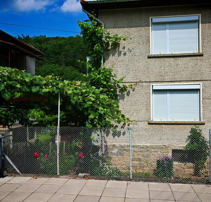 Photo 2 — House in Oblast Gabrovo, Plachkovci